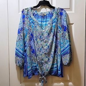 Figueroa & Flower blue floral boho top.
